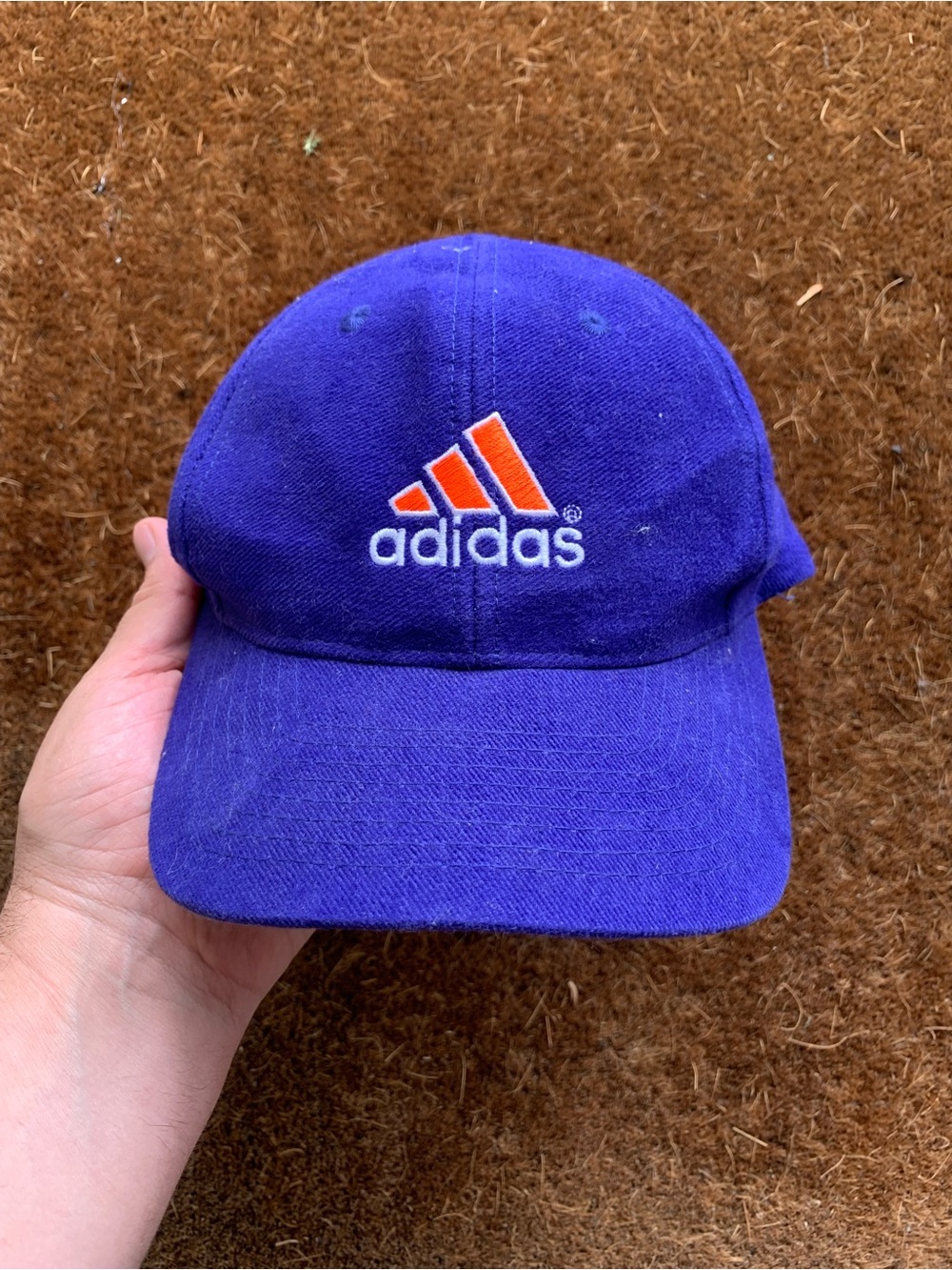 Vintage adidas SnapBack 🧢